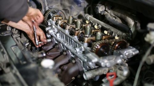 truck-engine-repair-500x500